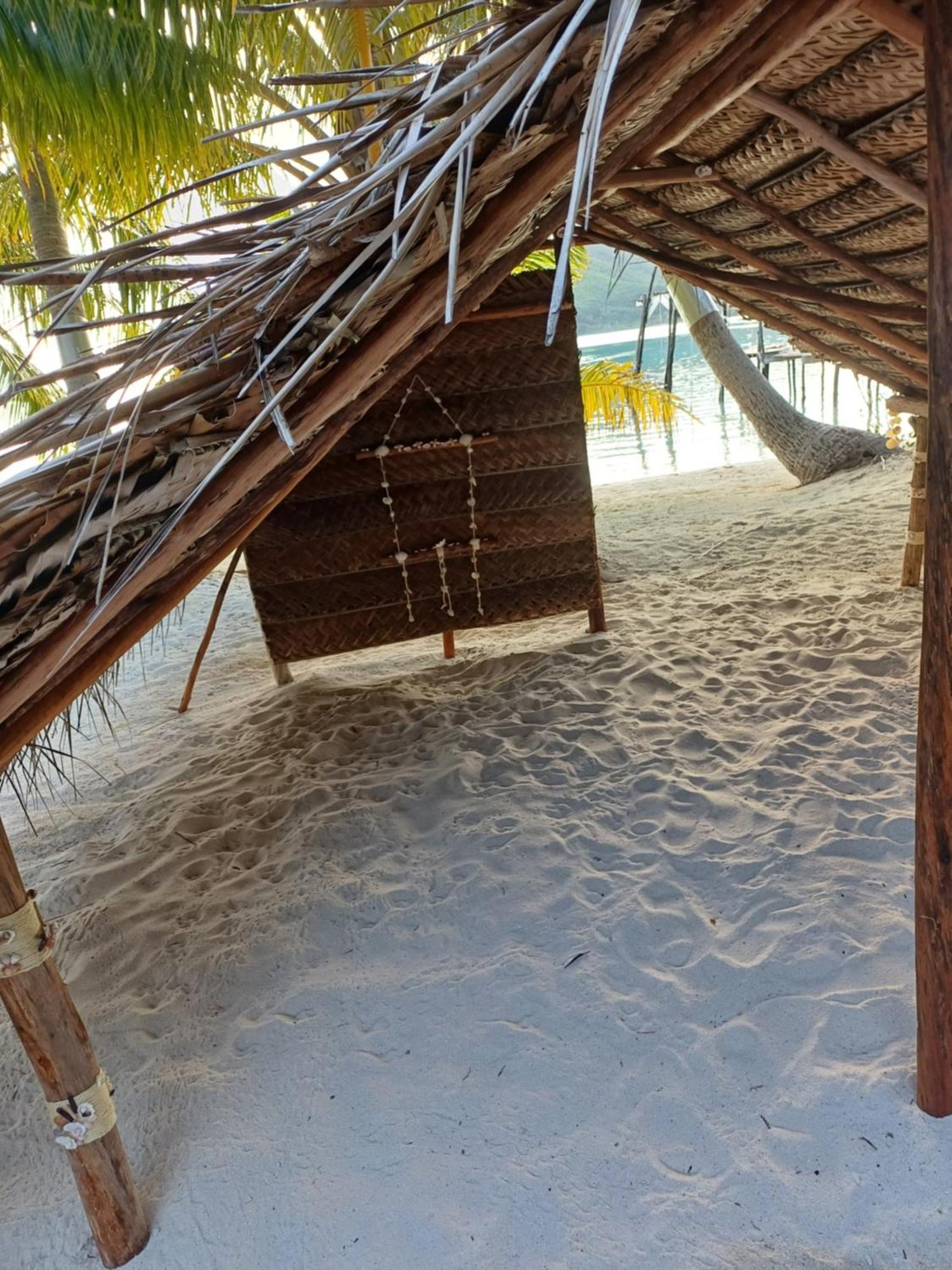 Poemanahere Island Camping A Maupiti Te-Fare-Arii Exterior foto