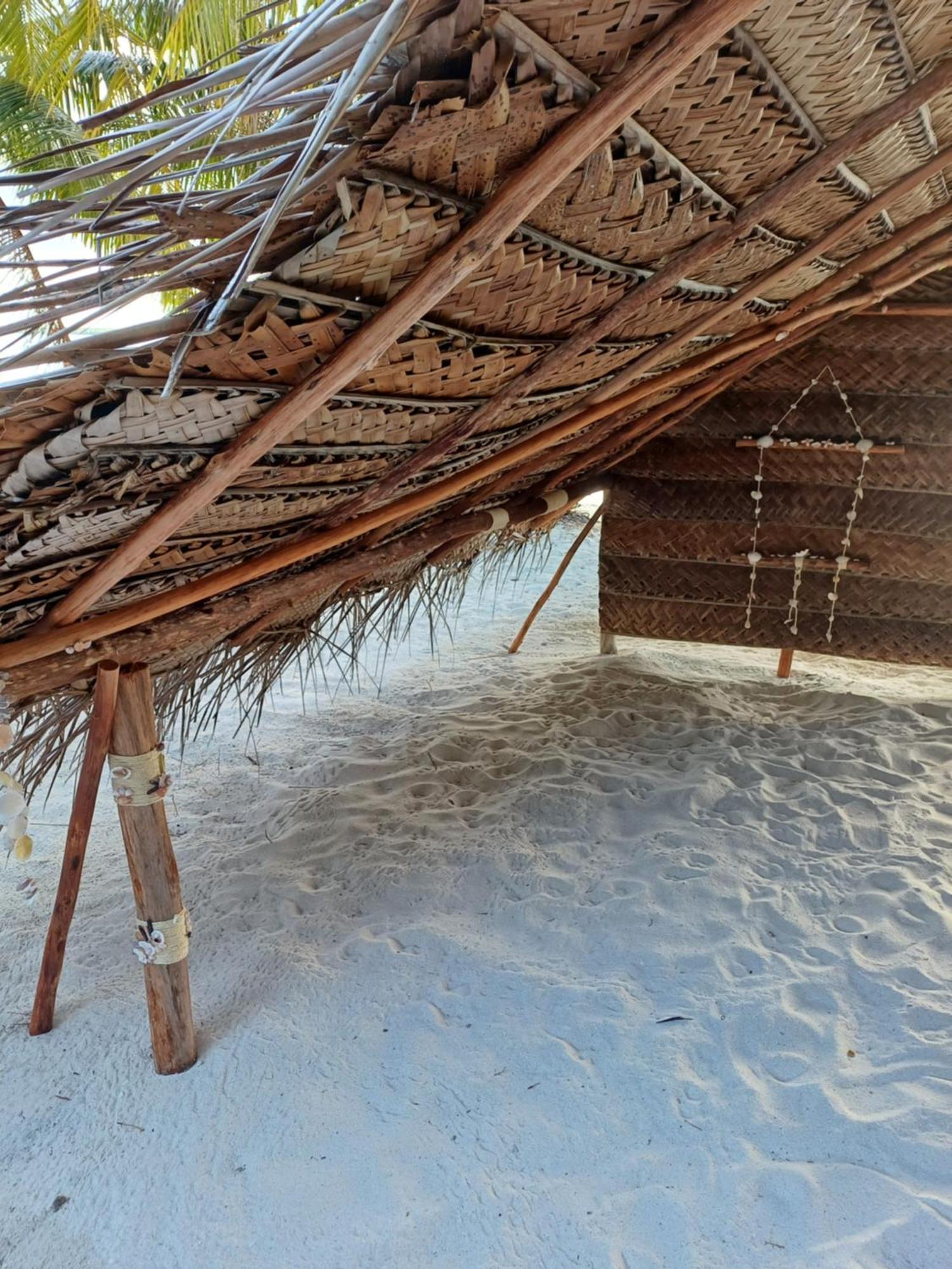 Poemanahere Island Camping A Maupiti Te-Fare-Arii Exterior foto