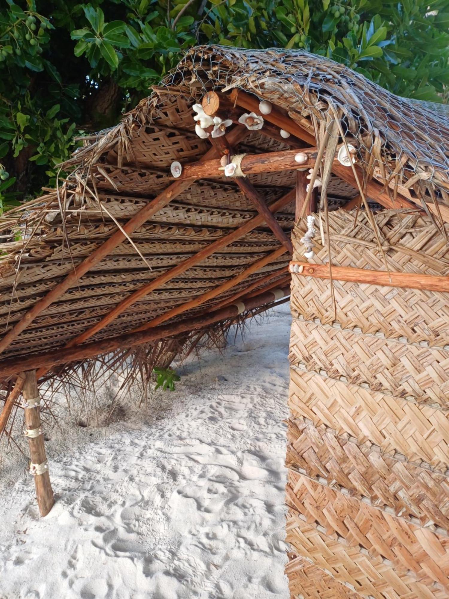 Poemanahere Island Camping A Maupiti Te-Fare-Arii Exterior foto